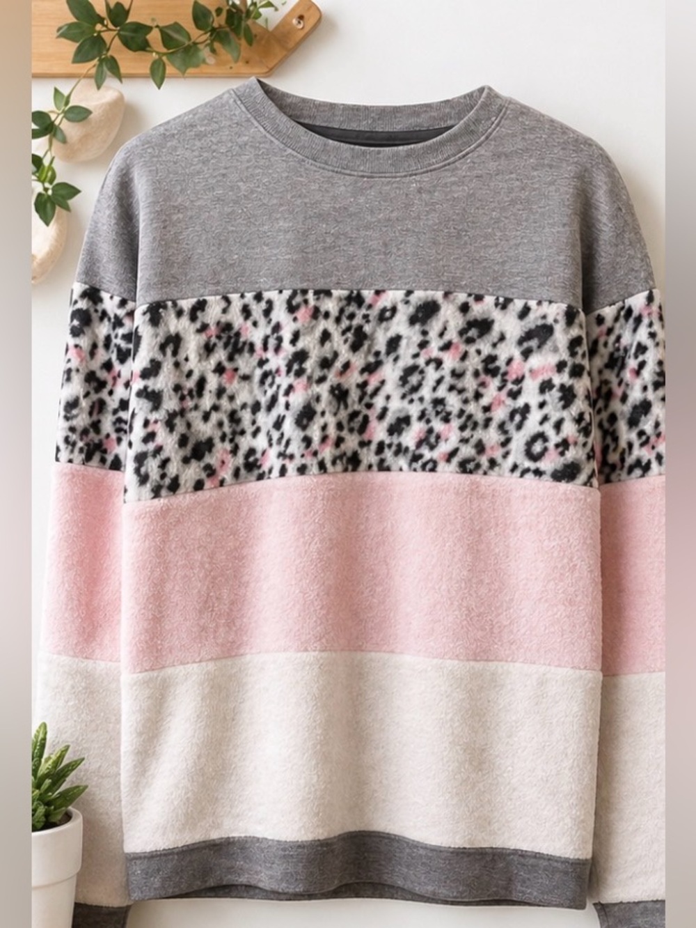 BCB Girls Pink Leopard Fleece Sweatshirt Girls L 14/16 Cozy Pullover